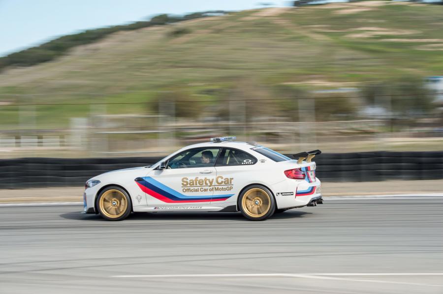  BMW M2 Coupe MotoGP Safety Car (F87) 2016 года  (фото 27 из 41)